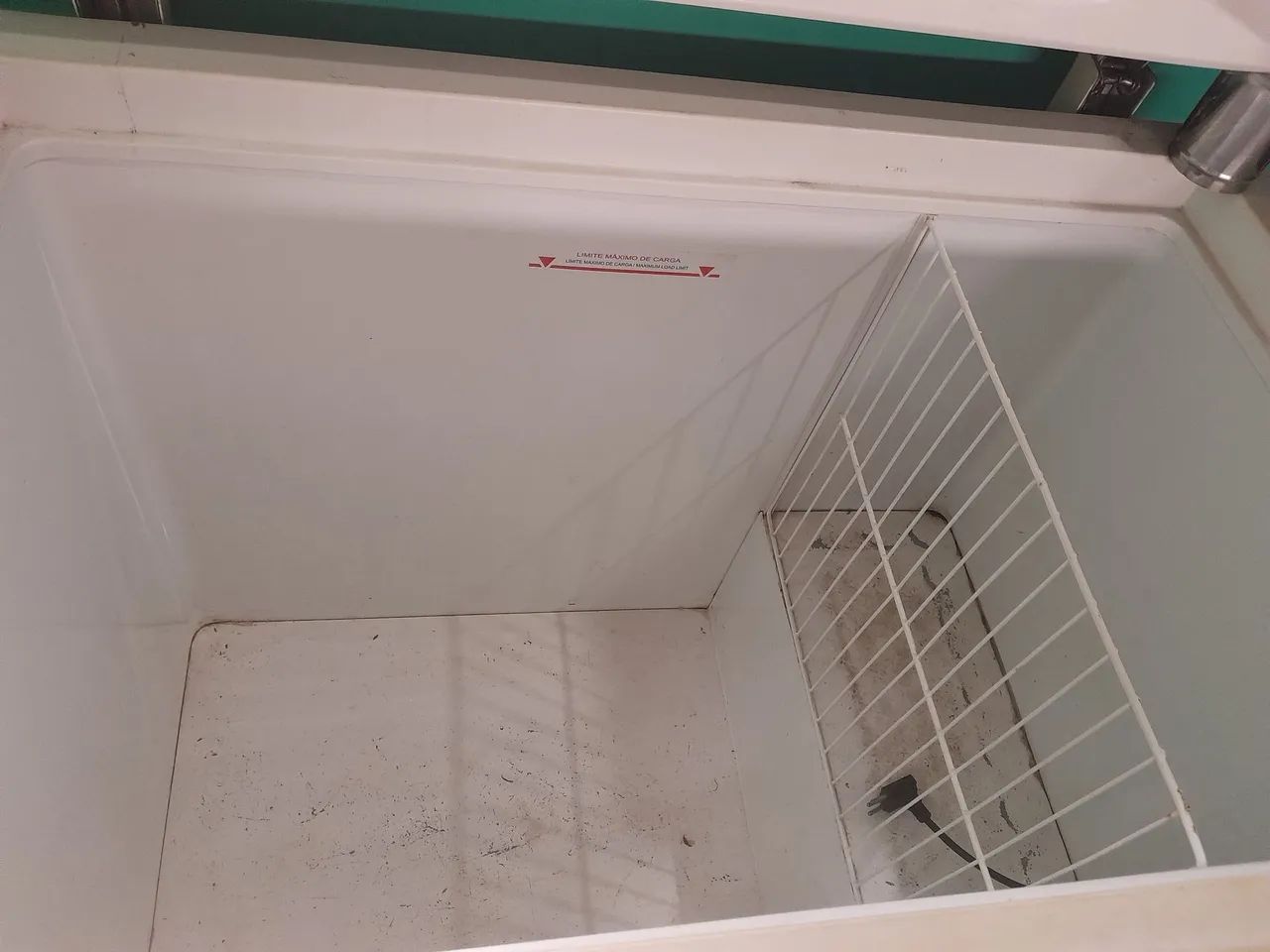 VENDE- SE Com defeito pro comprador arrumar  - Foto 2