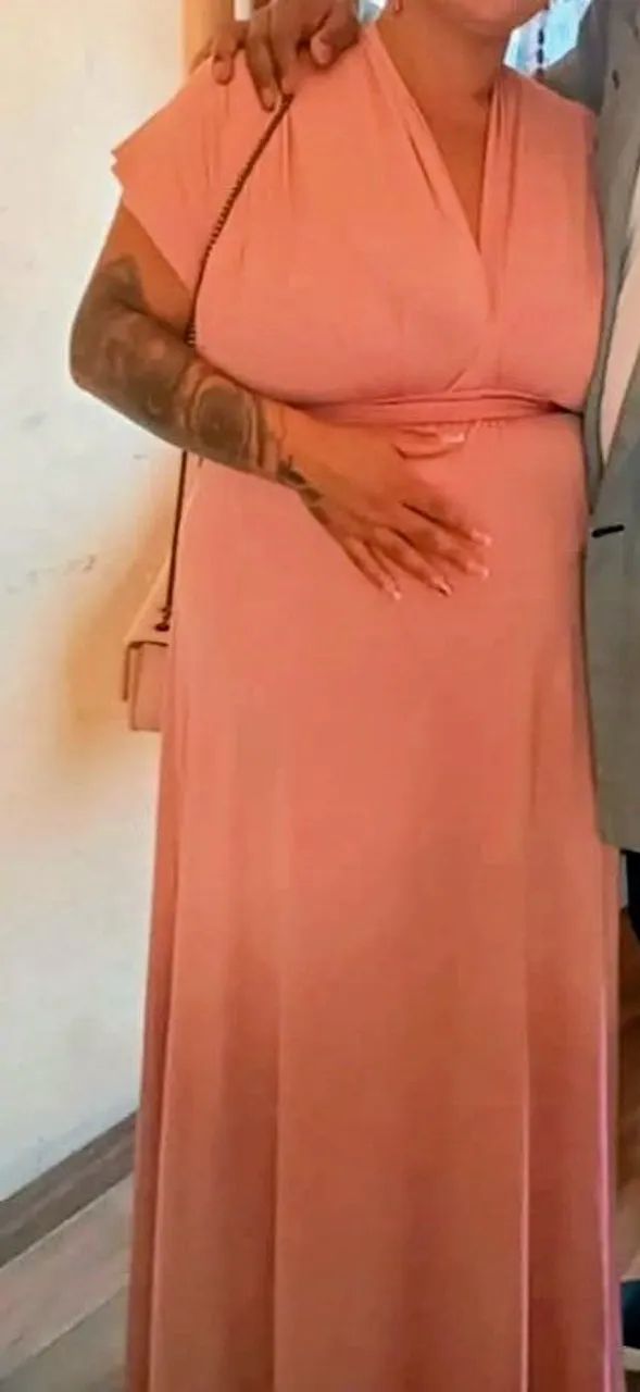 Vendo Lindo vestido plus size Multi forma Rose  - Foto 4