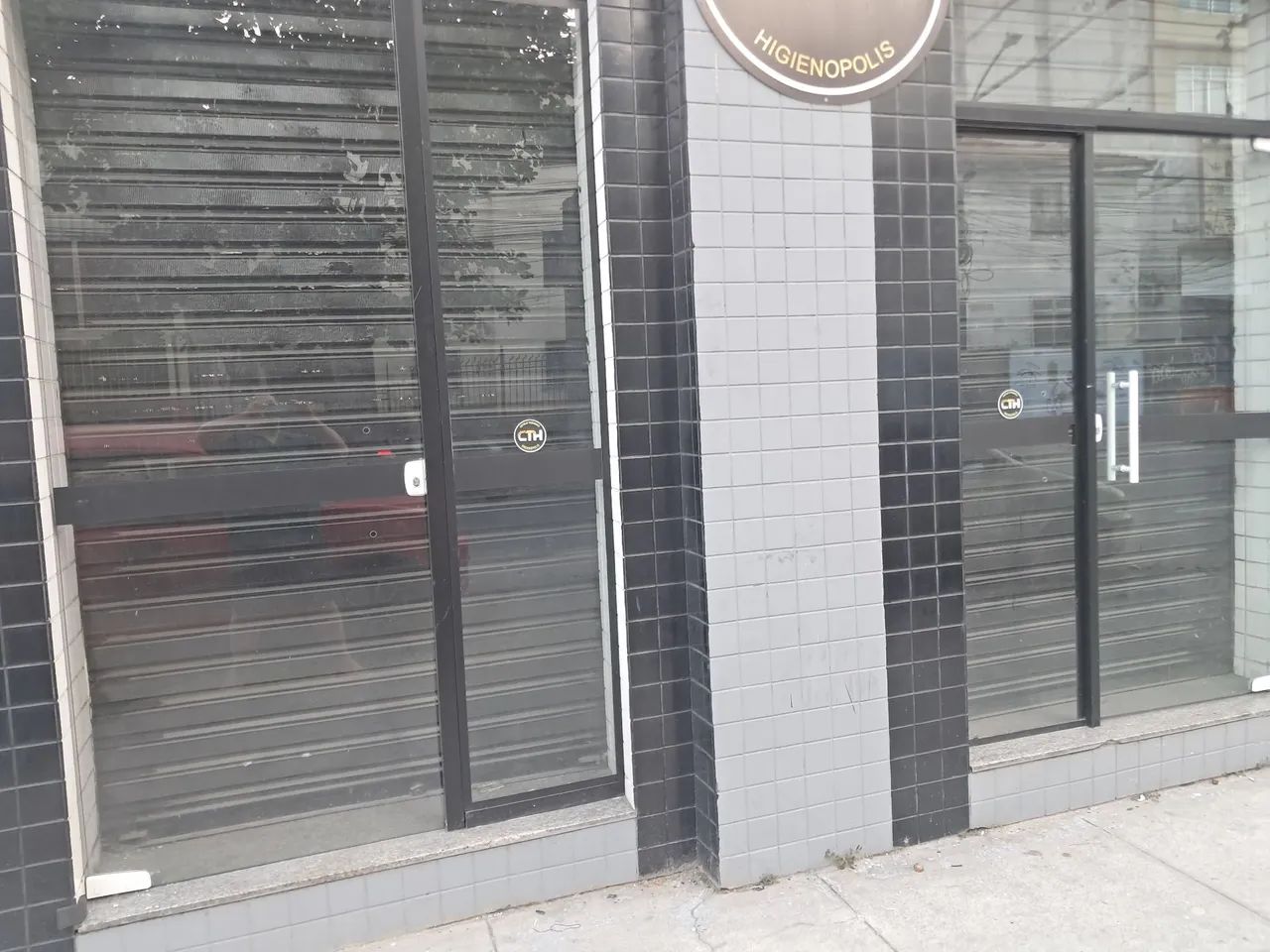 Loja de frente para avenida democráticos  - Foto 2