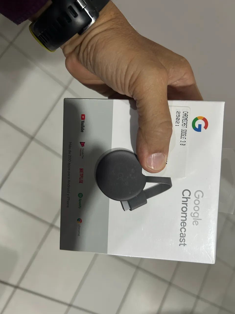 Chromecast 3 geração novo na caixa  - Foto 3