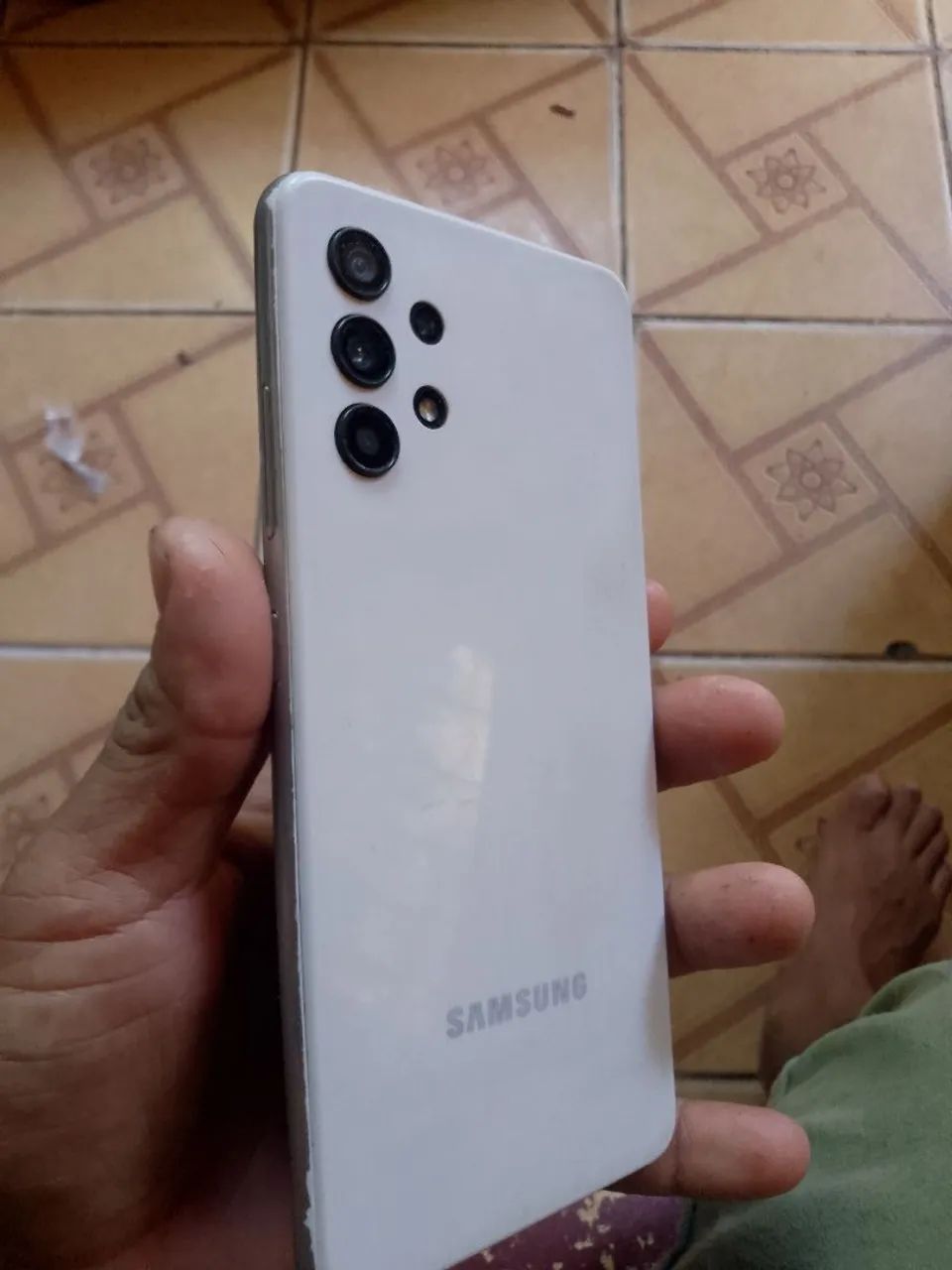 Samsung A32 com problema  no display  - Foto 3