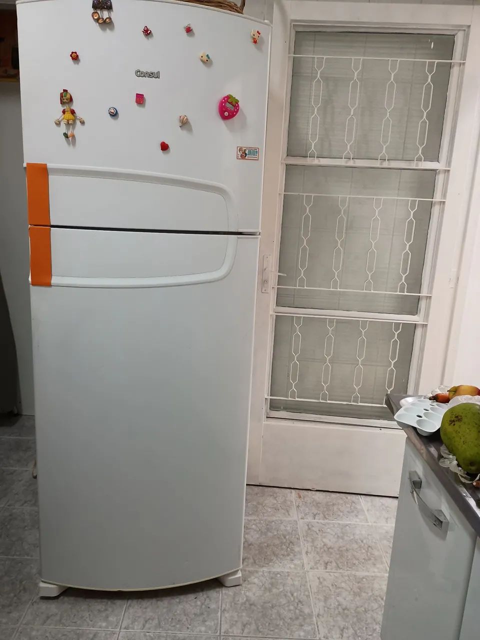 Geladeira Consul, duplex, 470 litros, semi nova.