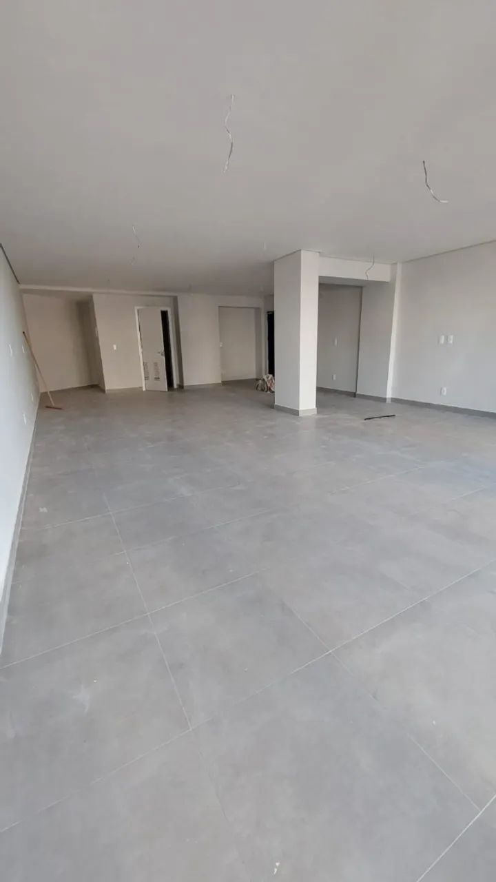Sala Comercial nova, no Térreo - bairro Neva, 75m² + 1 vaga - Foto 4