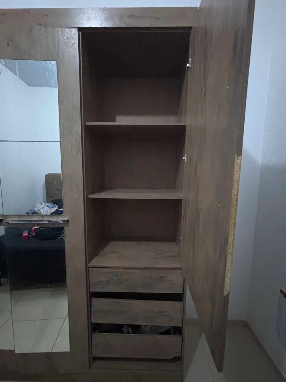 Guarda roupa 