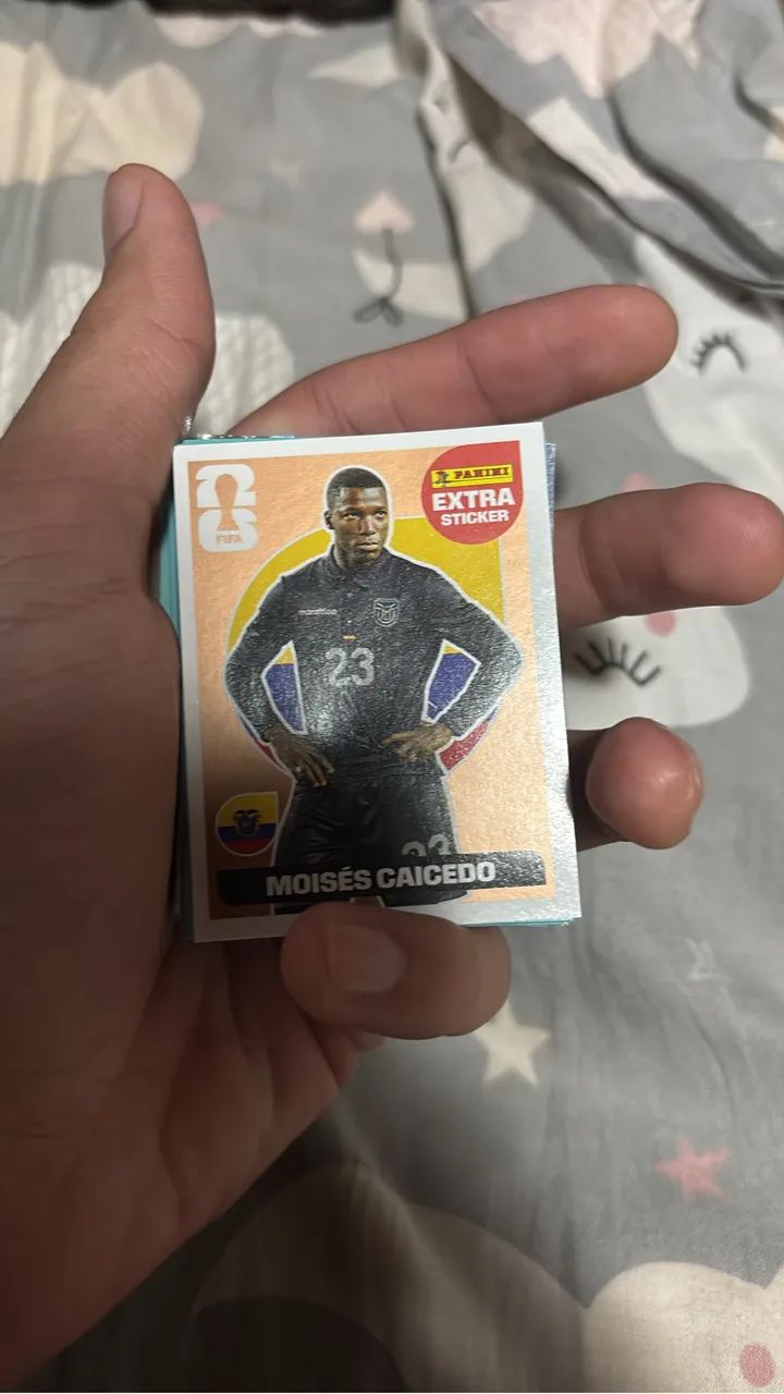 Figurinha legend bronze Moisés caicedo  - Foto 2