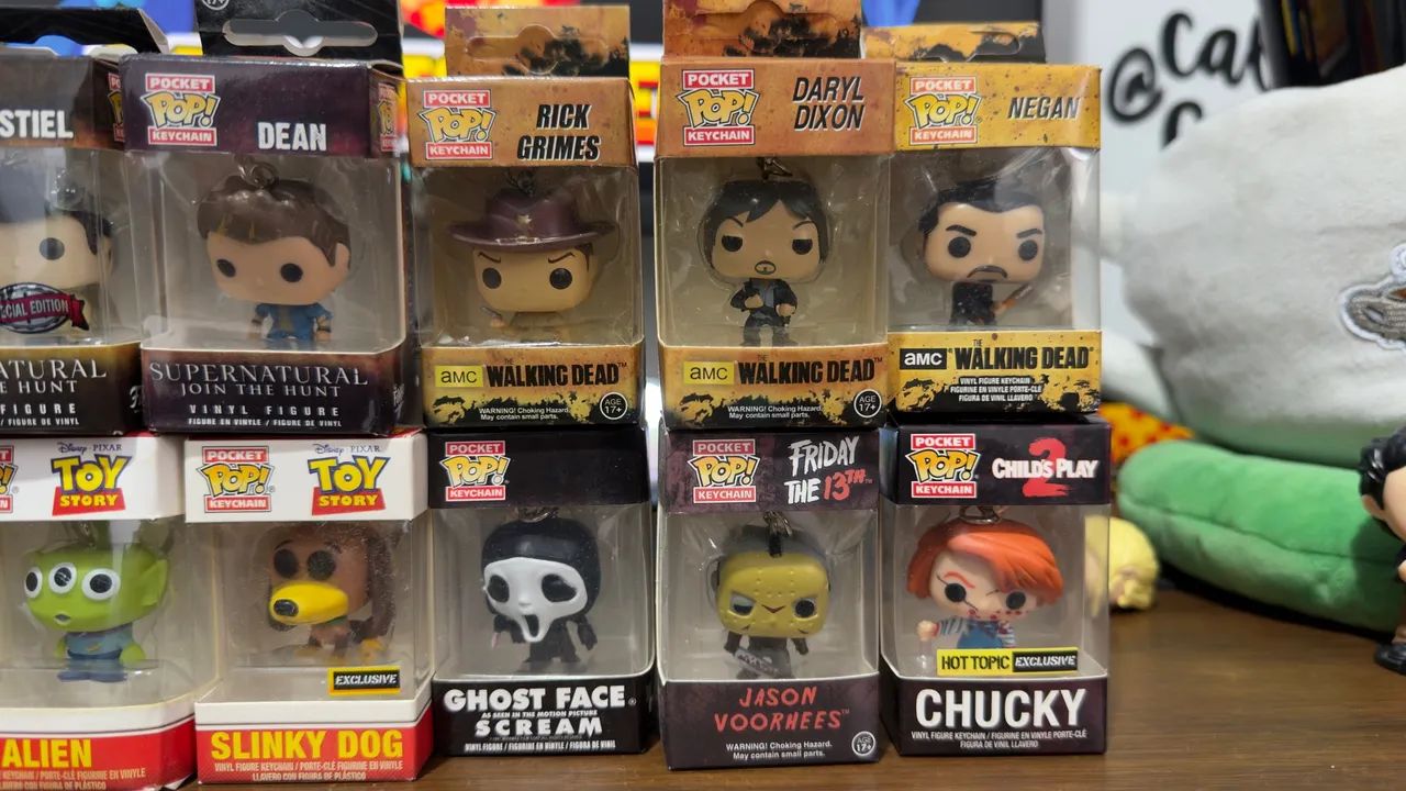 Lote 11 Funkos Chaveiros - Foto 2