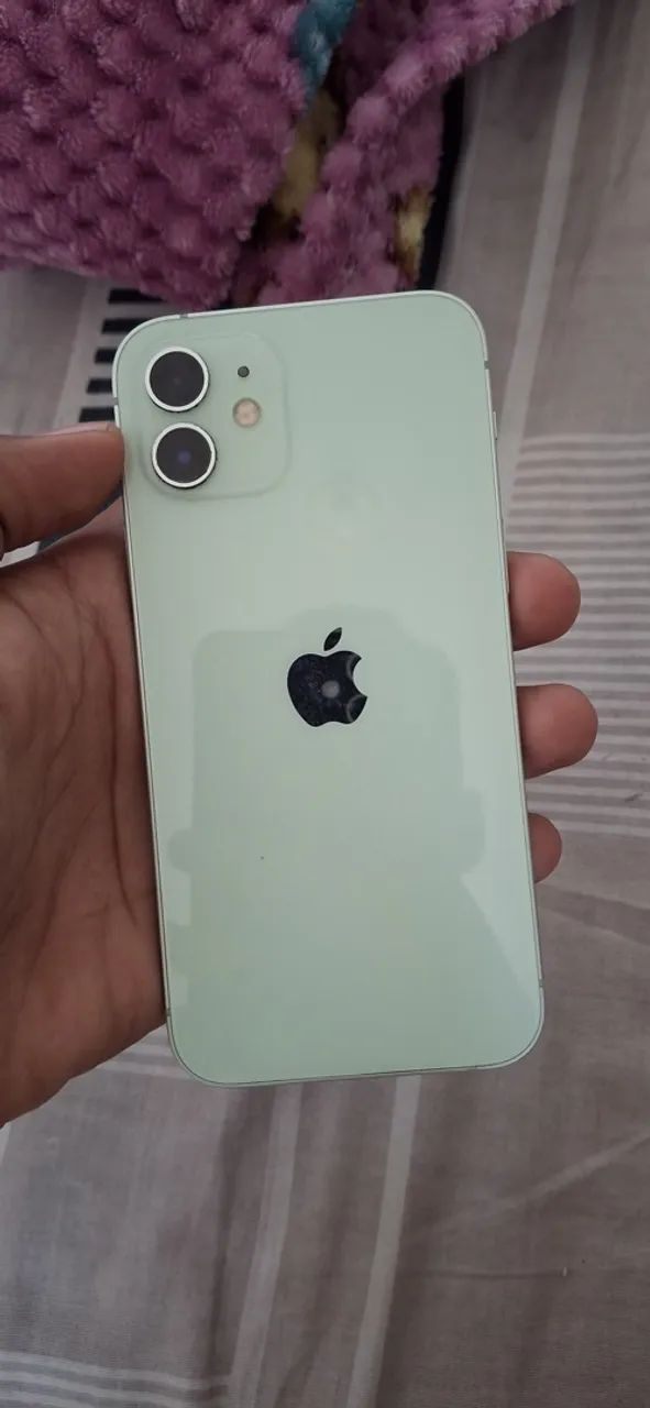 iPhone 12 64gb, bateria 97%, impecável. 