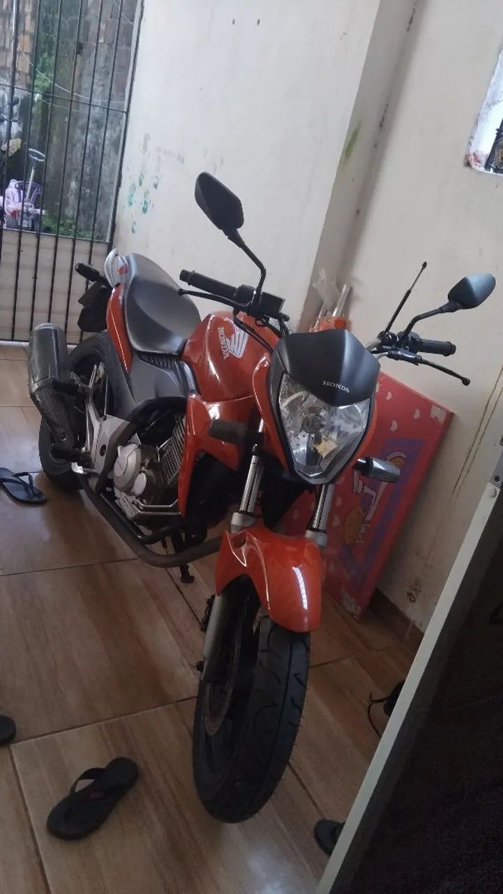 Moto CB 300 - Foto 2