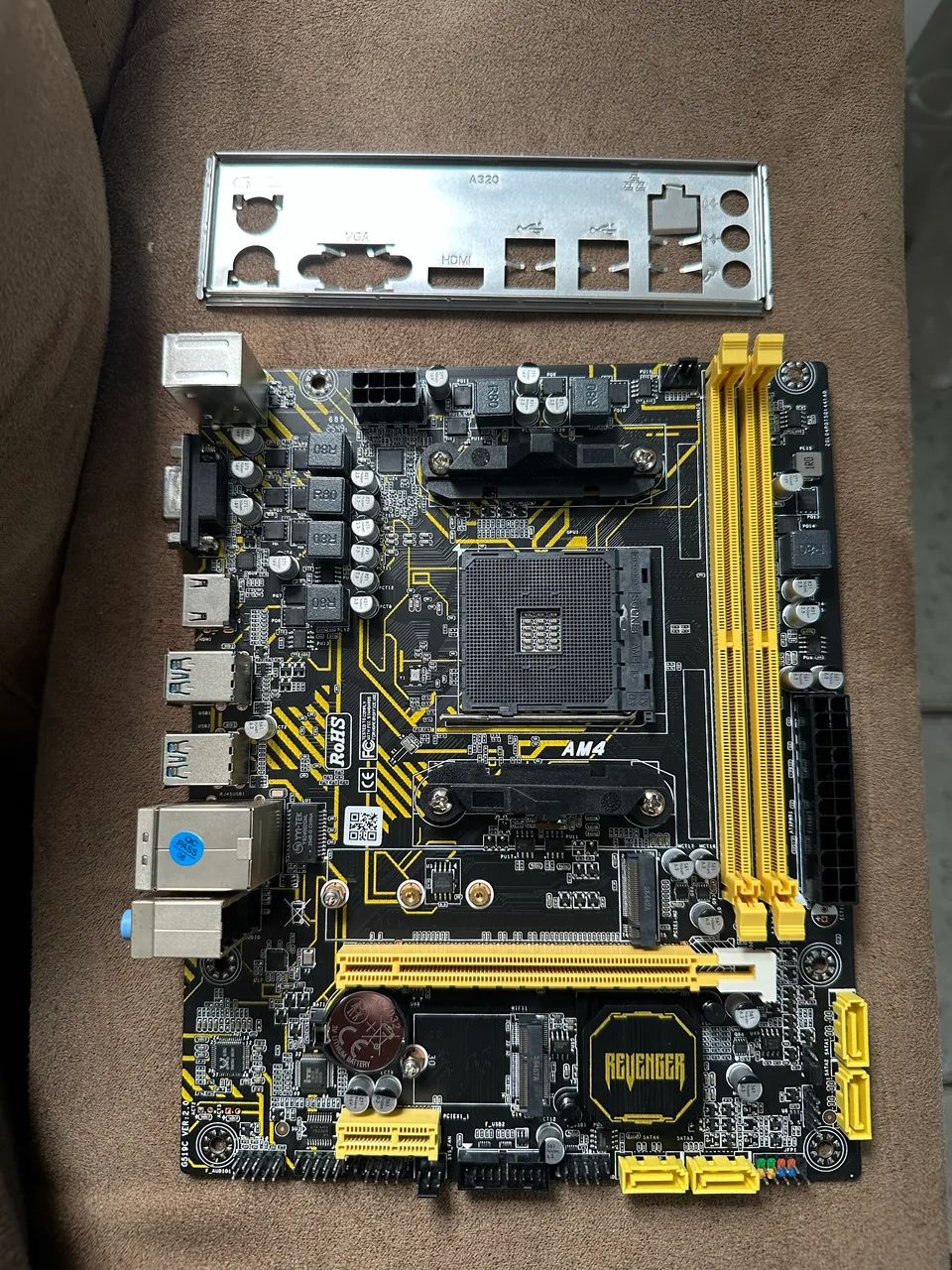 placa mãe revenger g- a320 AM4 - Foto 2
