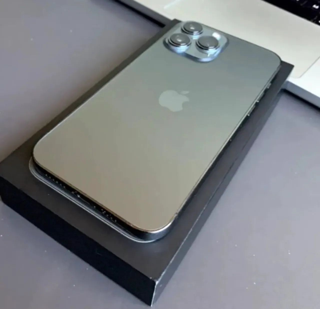 iPhone 13 Pro Max - Celulares e Smartphones - Alto da Boa Vista