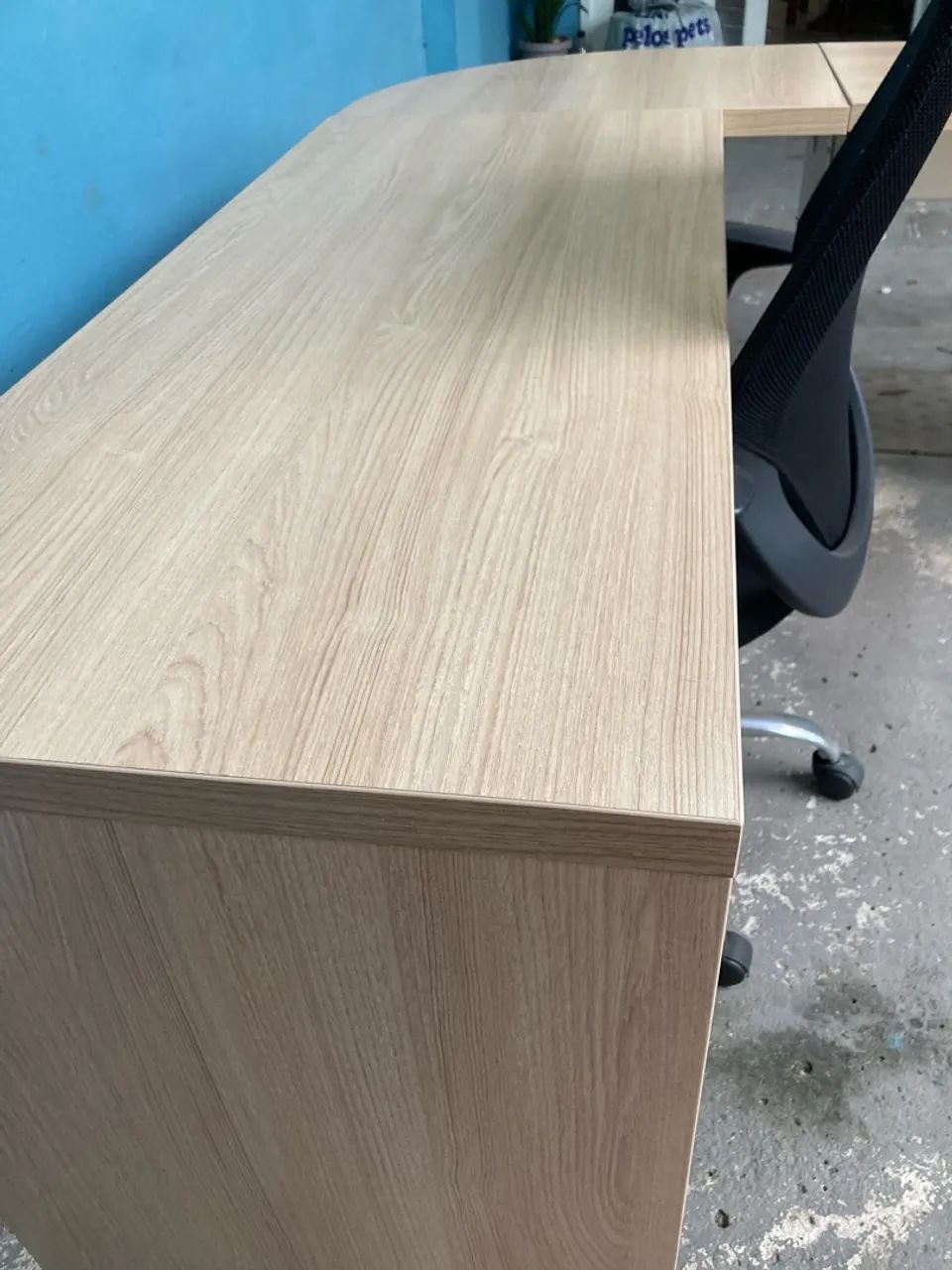 Mesa de canto e cadeira de escritório  - Foto 4