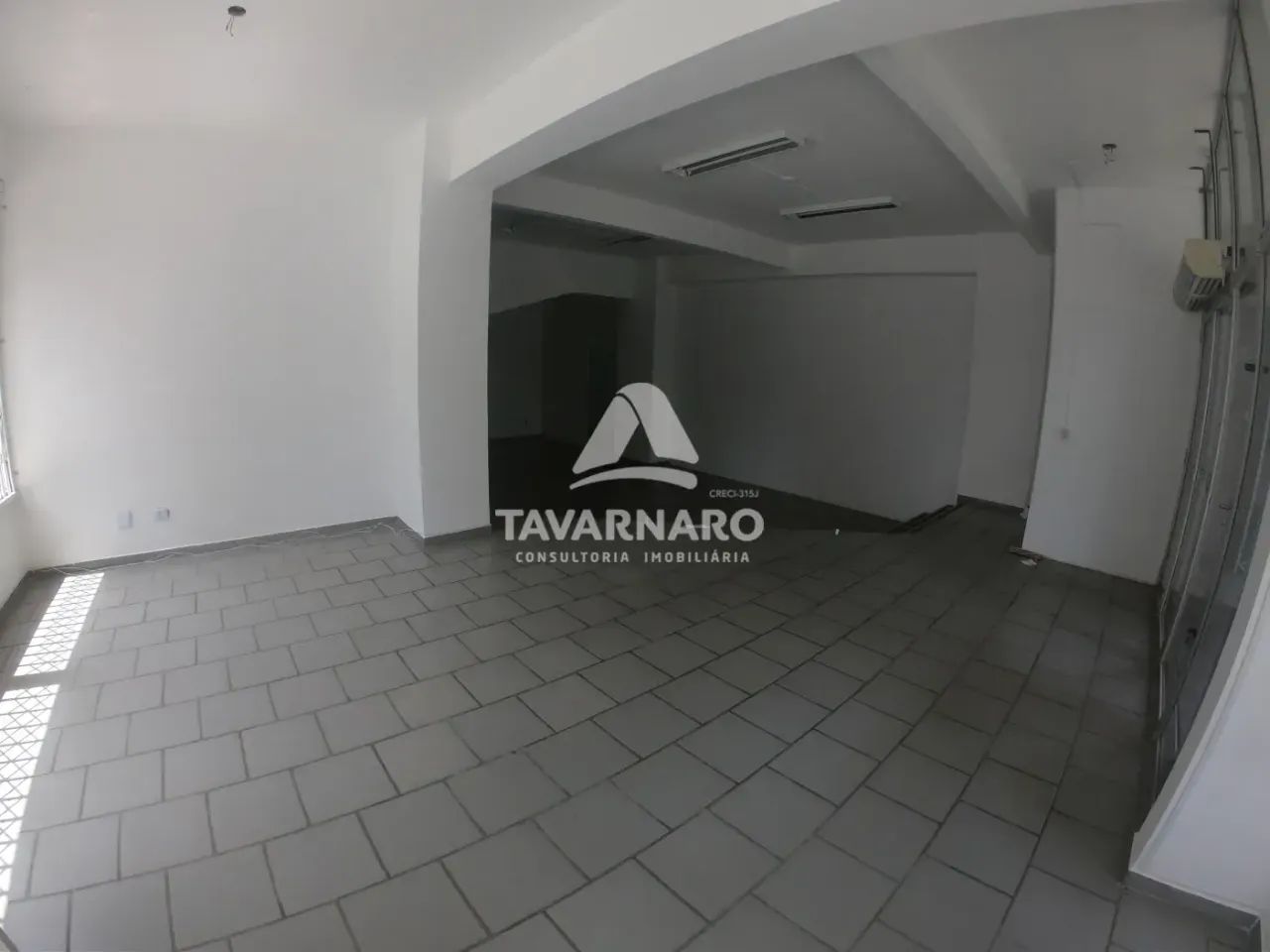 Loja de Esquina no Centro com Excelente Visibilidade! - Foto 3