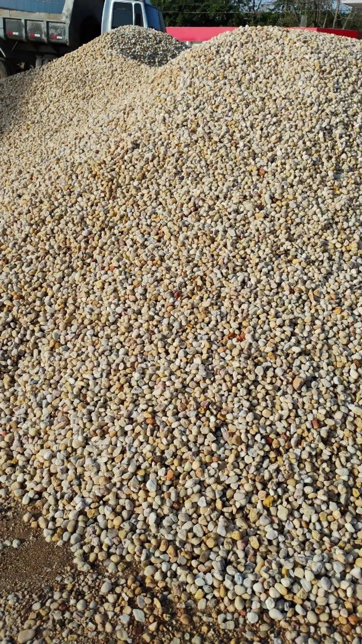 Areia branca,  seixos de vários tamanhos e aterros em geral  - Foto 4
