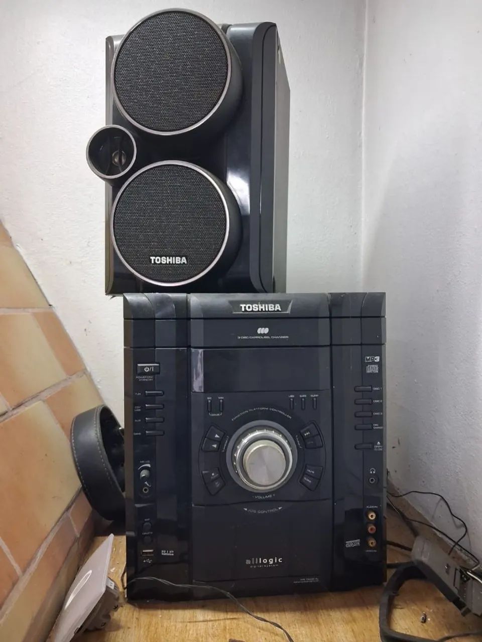 Som três em um - Foto 2