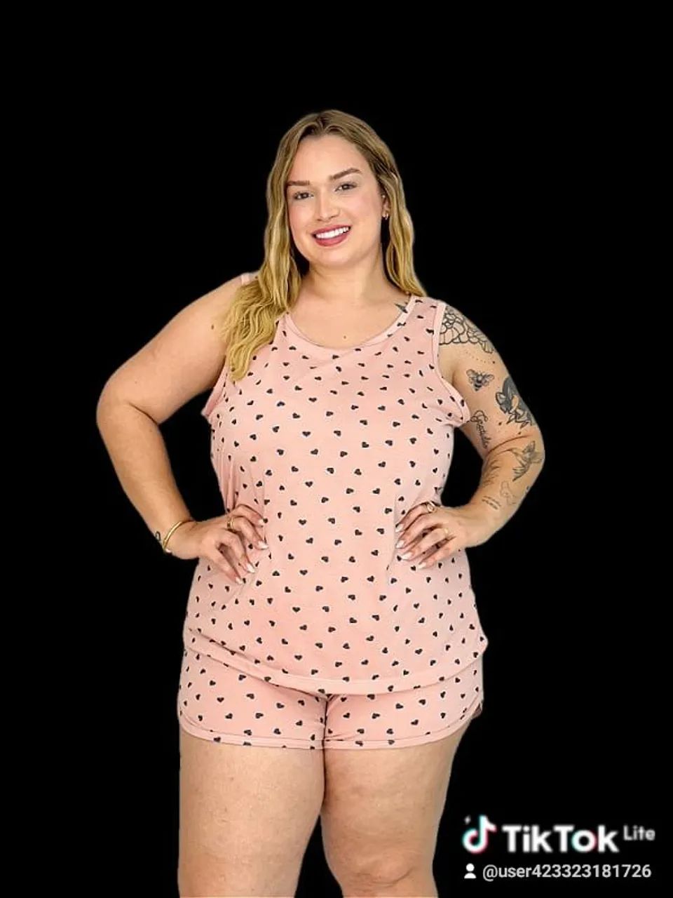 Vestido com detalhes   - Foto 4