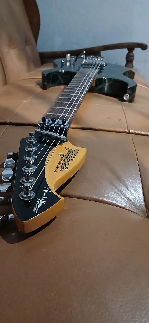Guitarra Tagima arrow 2 - Foto 5