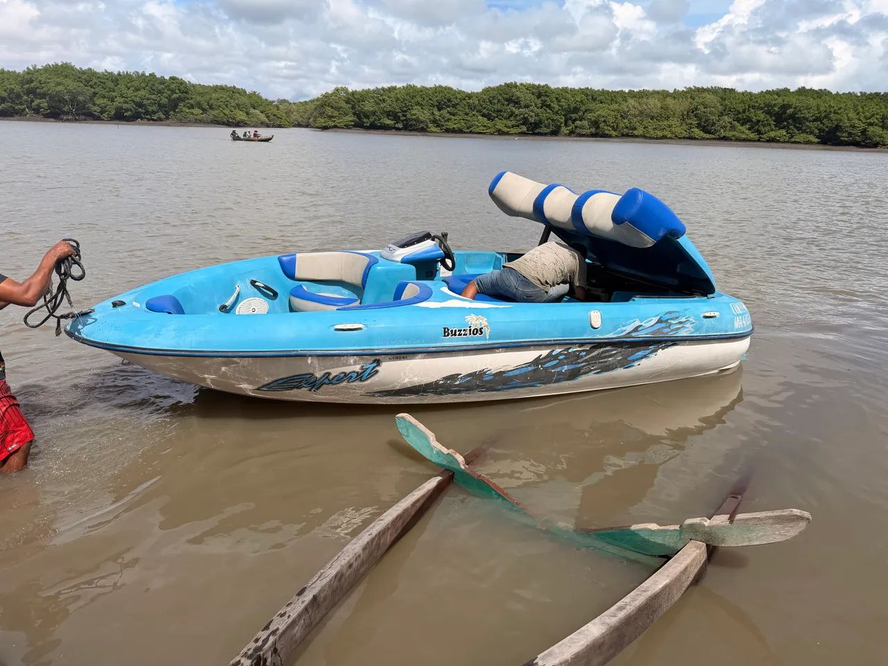 JETBOAT 175hpcoluna
