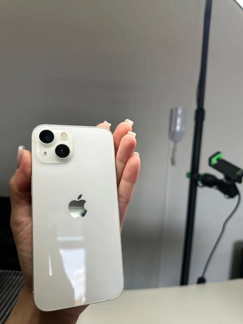 IPHONE 13 128GB BRANCO - Foto 4