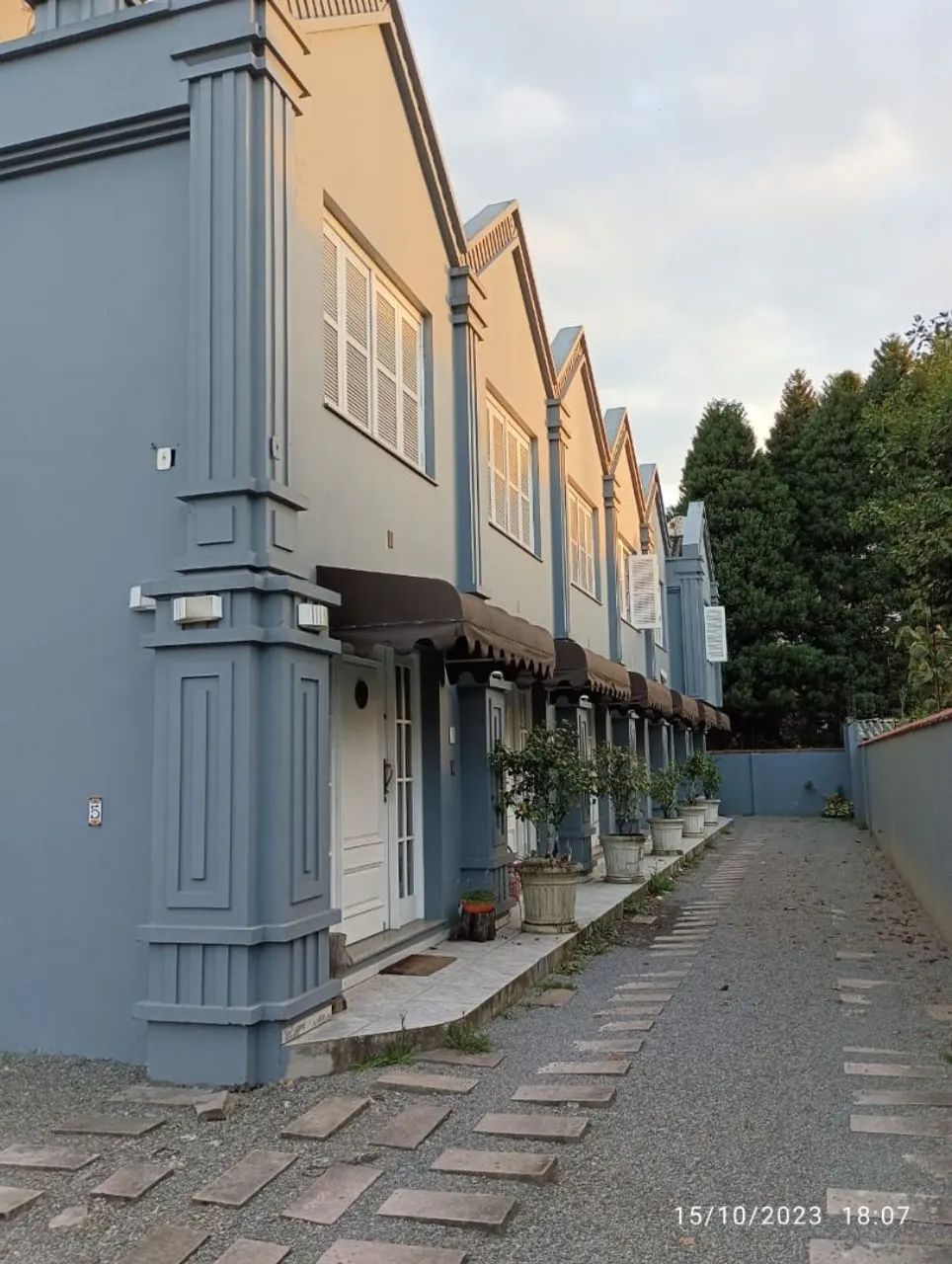 Casa Geminada na serra  - Foto 2