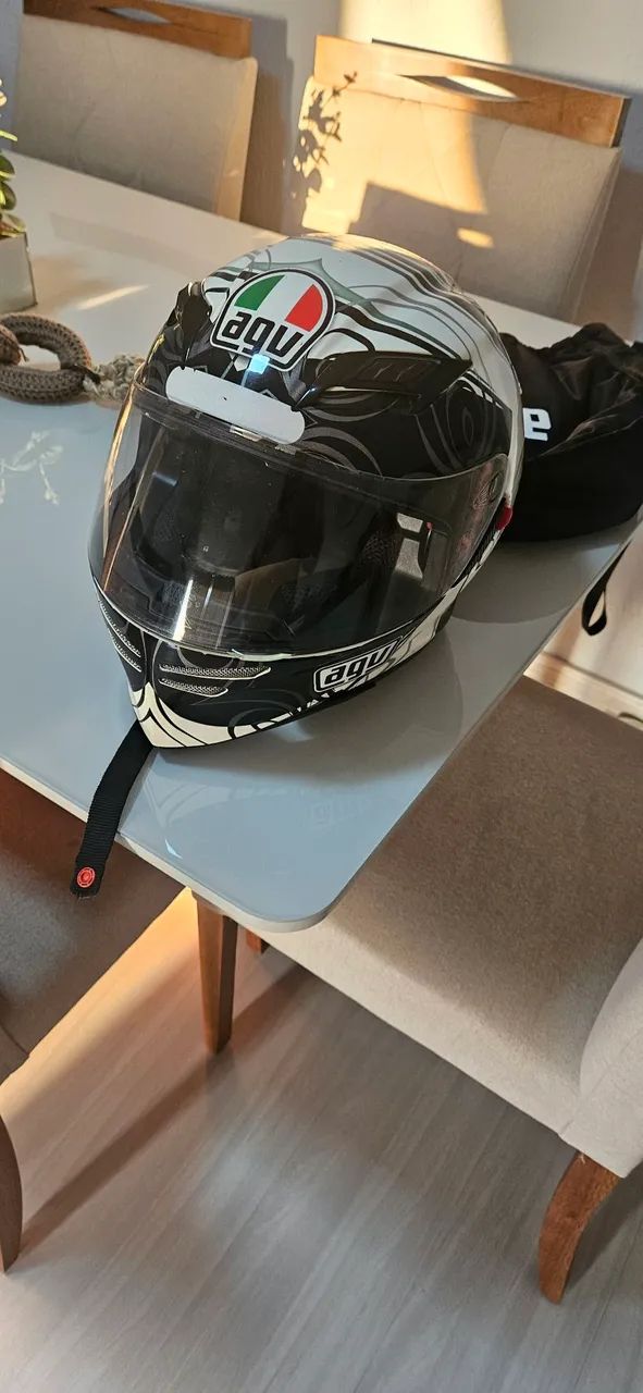 Agv capacete cinza