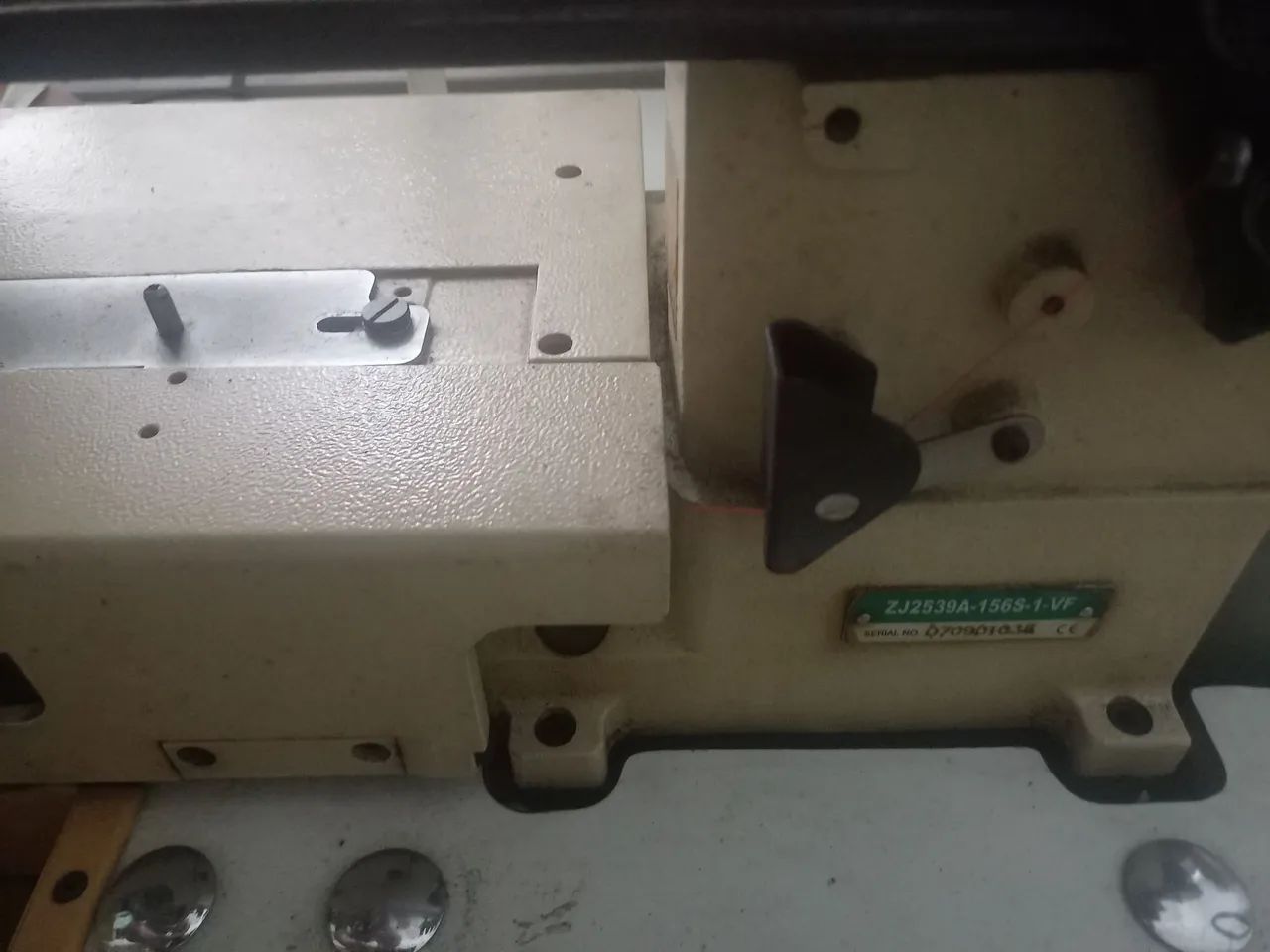 Máquina de costura BT - Foto 3