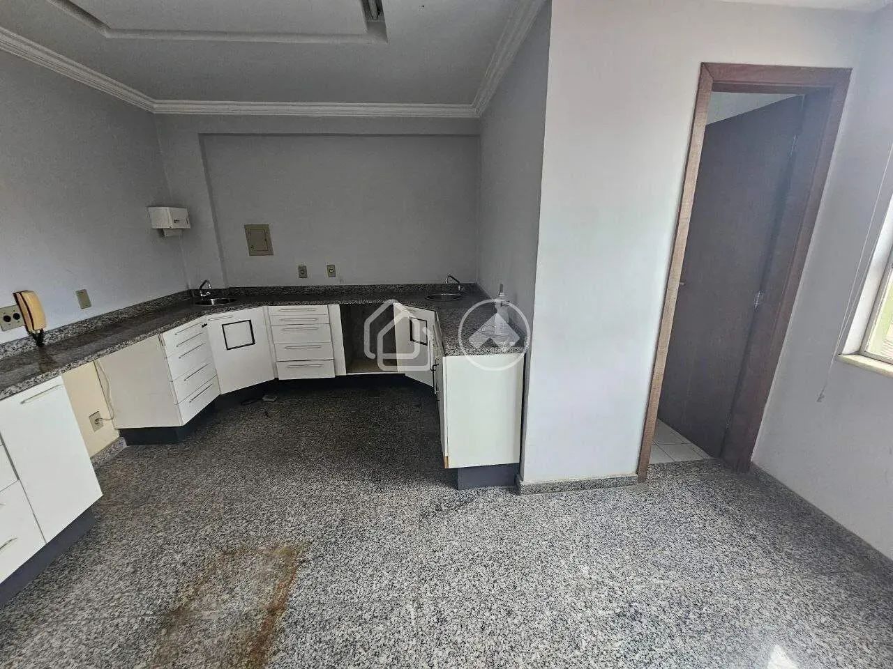 Sala comercial para Venda no Estoril - Foto 3
