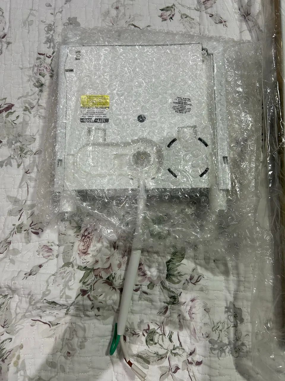 Shower417147355231703044