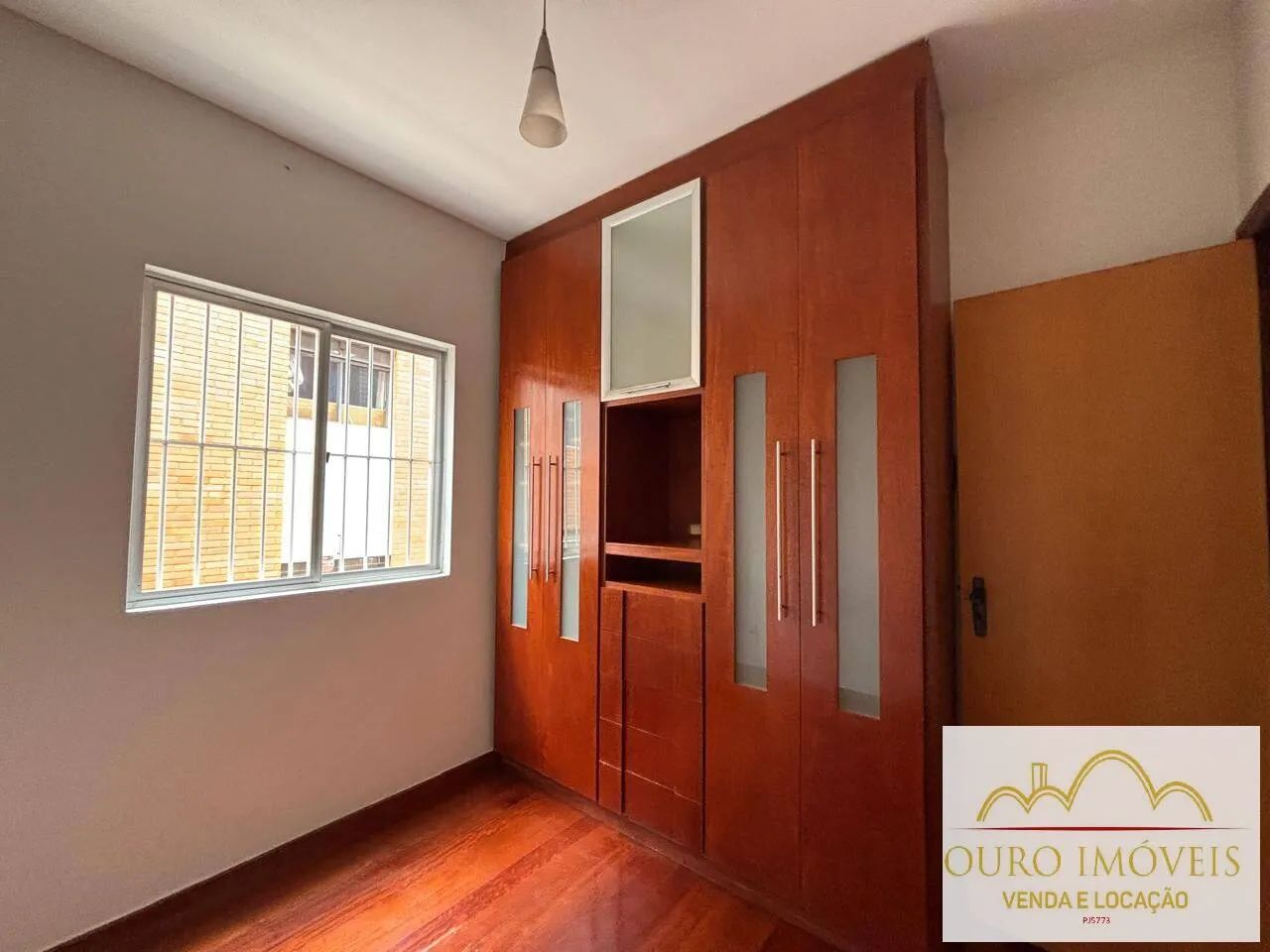 Apartamento de 03 quartos com suíte e área privativa - Foto 2