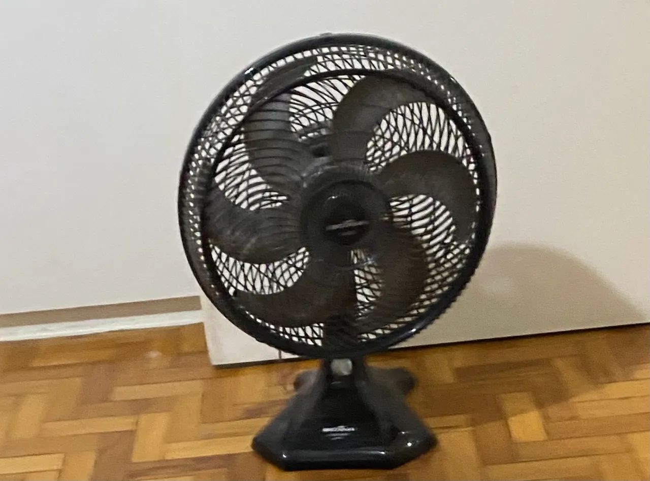 Ventilador grande Britânia 