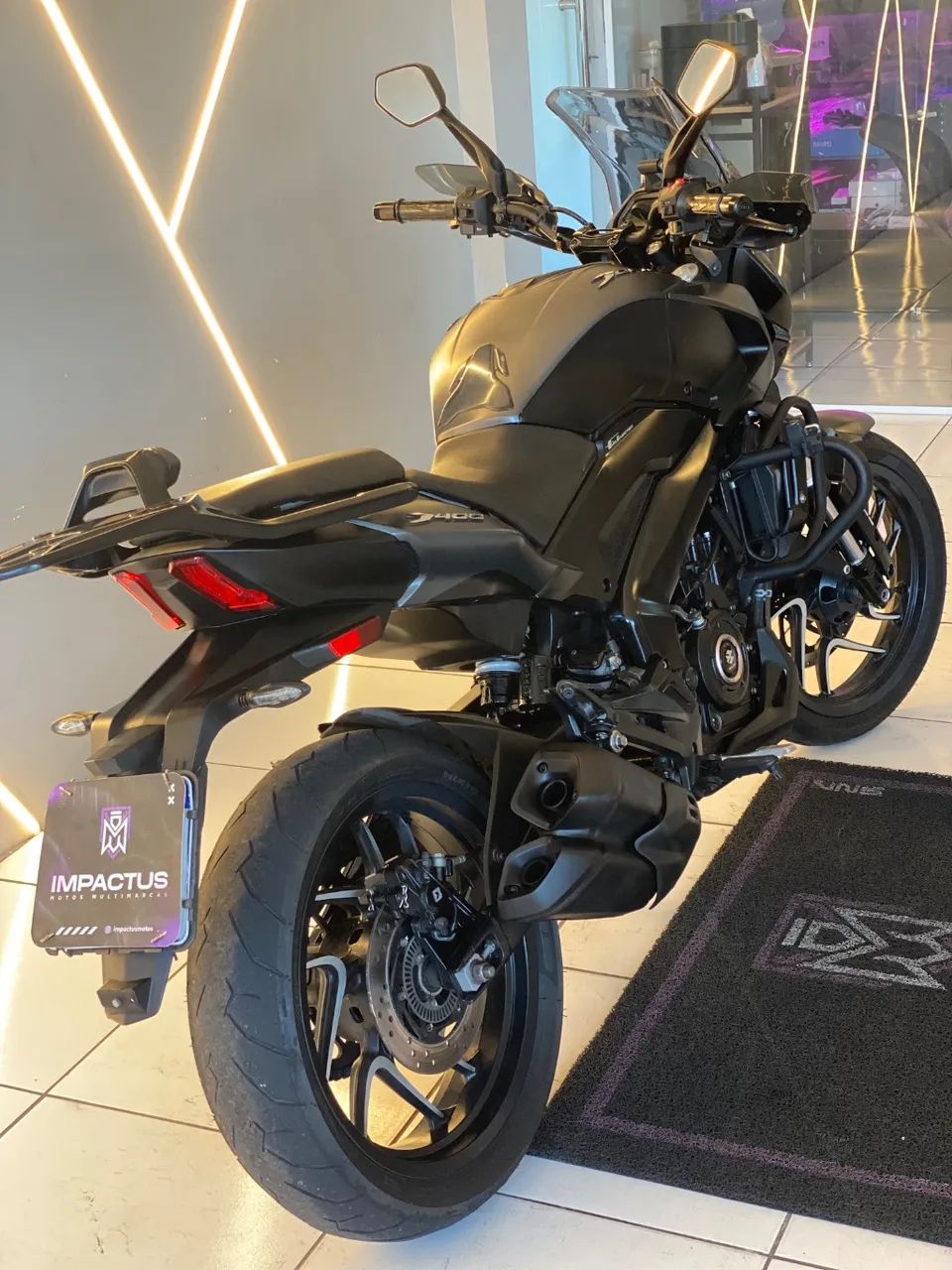 BAJAJ DOMINAR 400 2025 - Foto 3
