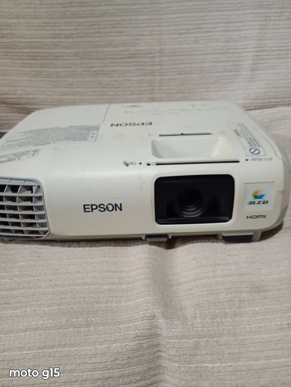 Projetor EPSON p em perfeito estado  - Foto 2