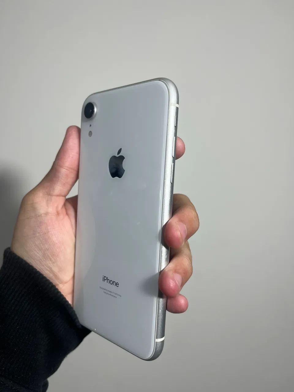iPhone XR branco - 64gb - todo original  - Foto 4