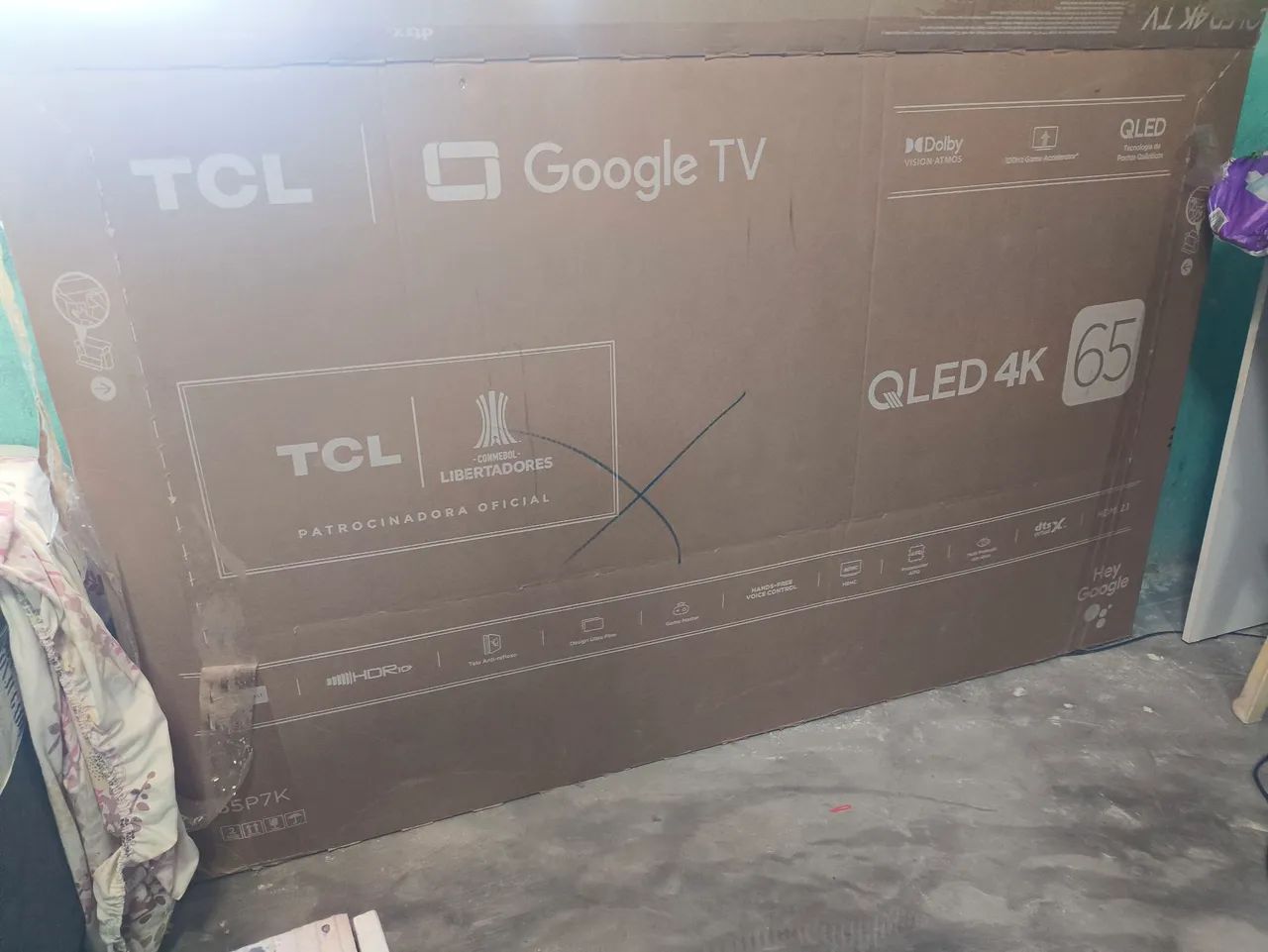 Vendo uma TV smart QLED TCL 65 polegadas  - Foto 2