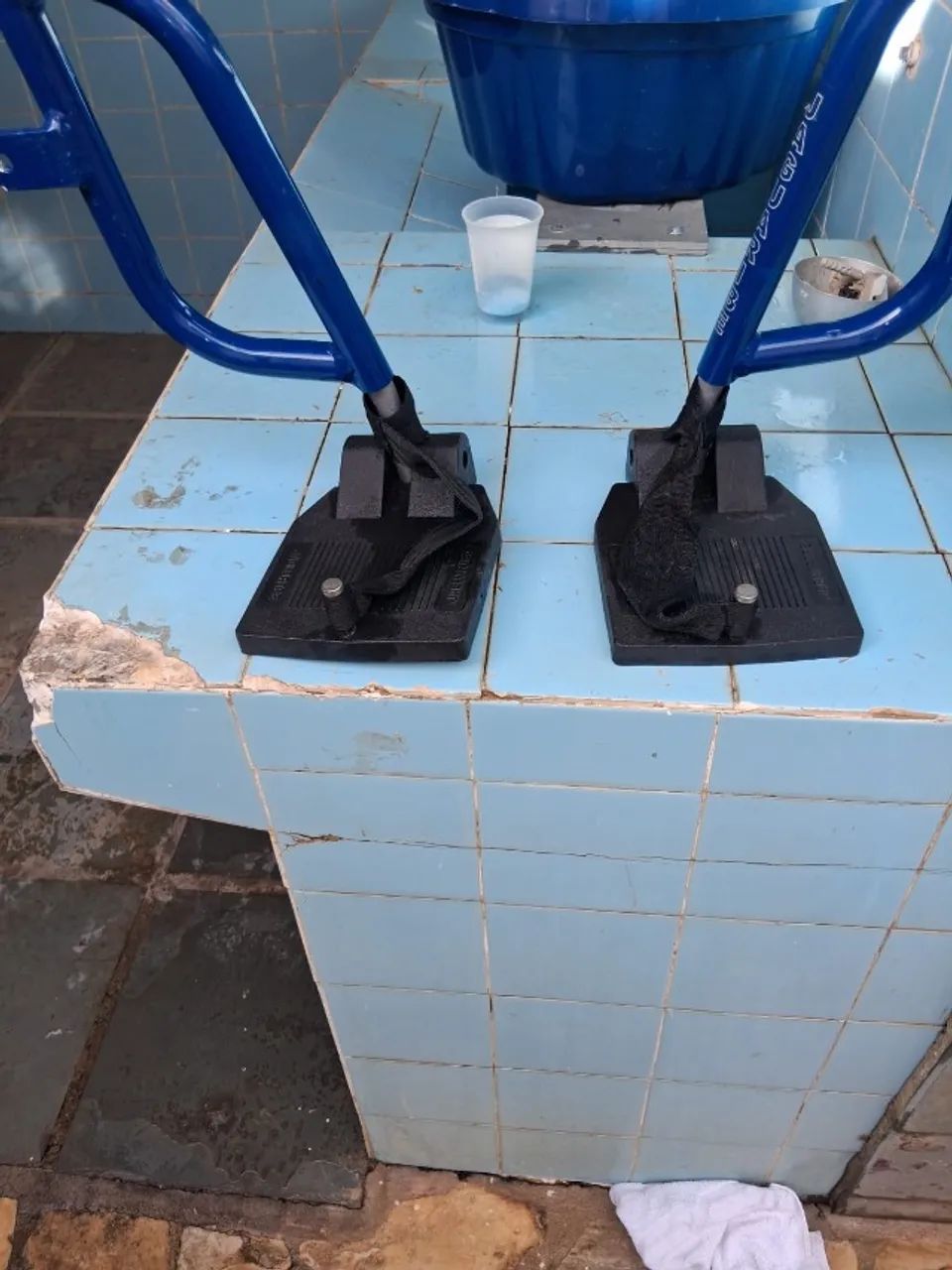 Vendo cadeira de rodas