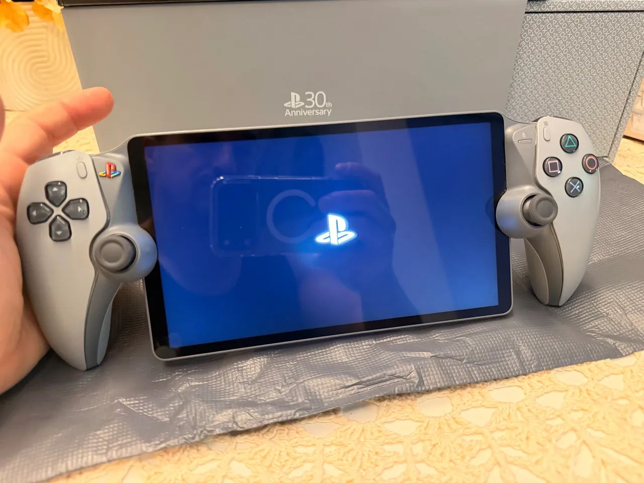 Playstation Portal Limited Edition 30th Anniversary - Novo