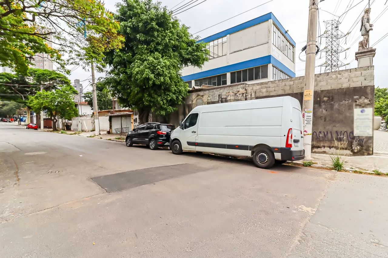 Prédio comercial na Rua Constantino de Sousa, 60  750 m² - Foto 2