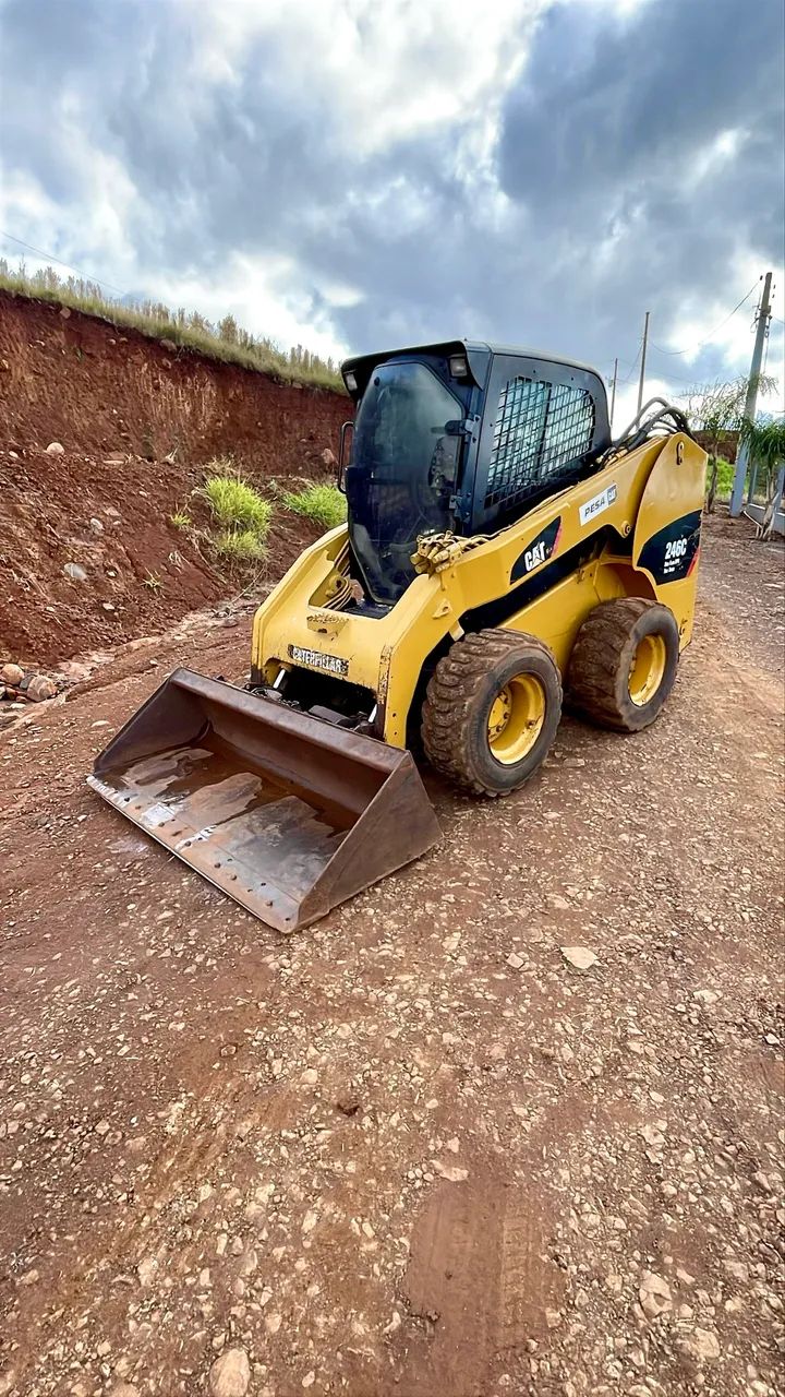 Mini Carregadeira bob cat  - Foto 2