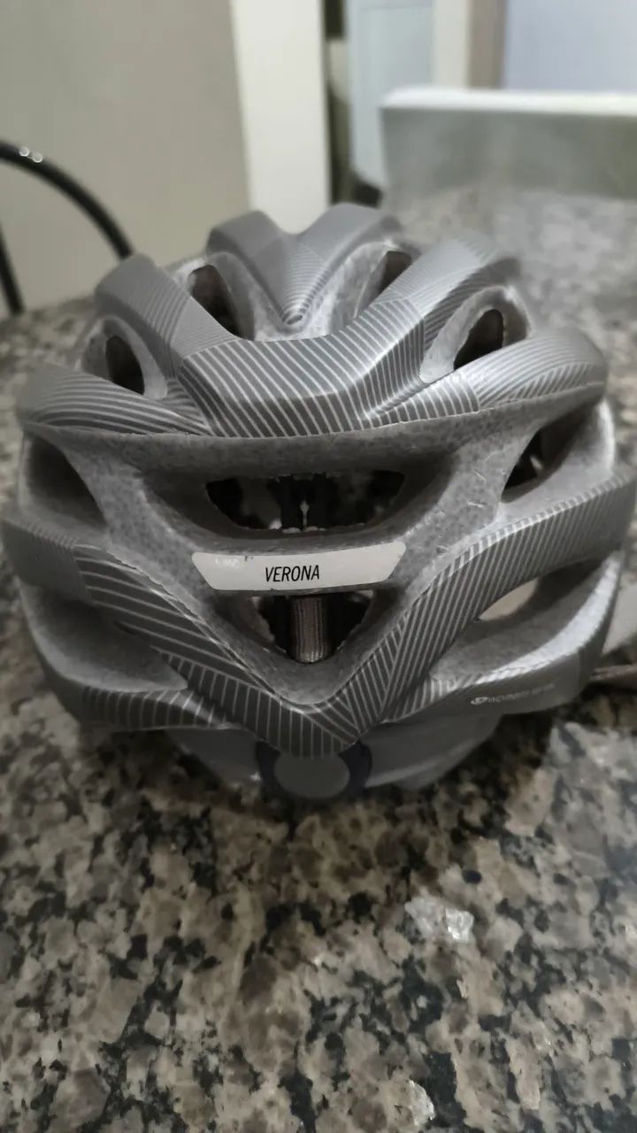 Capacete Giro