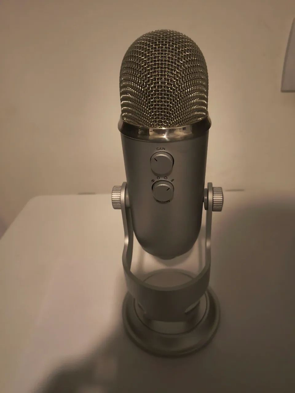Microfone Logitech Blue Yeti Original USB Prata - Excelente Estado - Foto 2