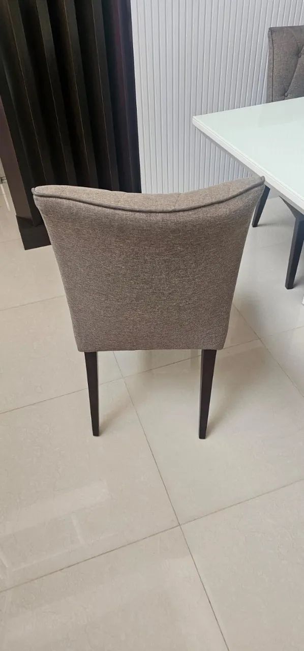 4 cadeiras estofadas para mesa de Jantar - Foto 4