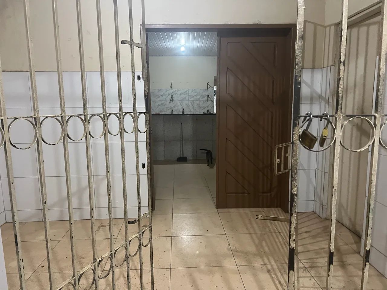 Casa com ponto comercial na ponta da asa no Santa Maria  - Foto 2