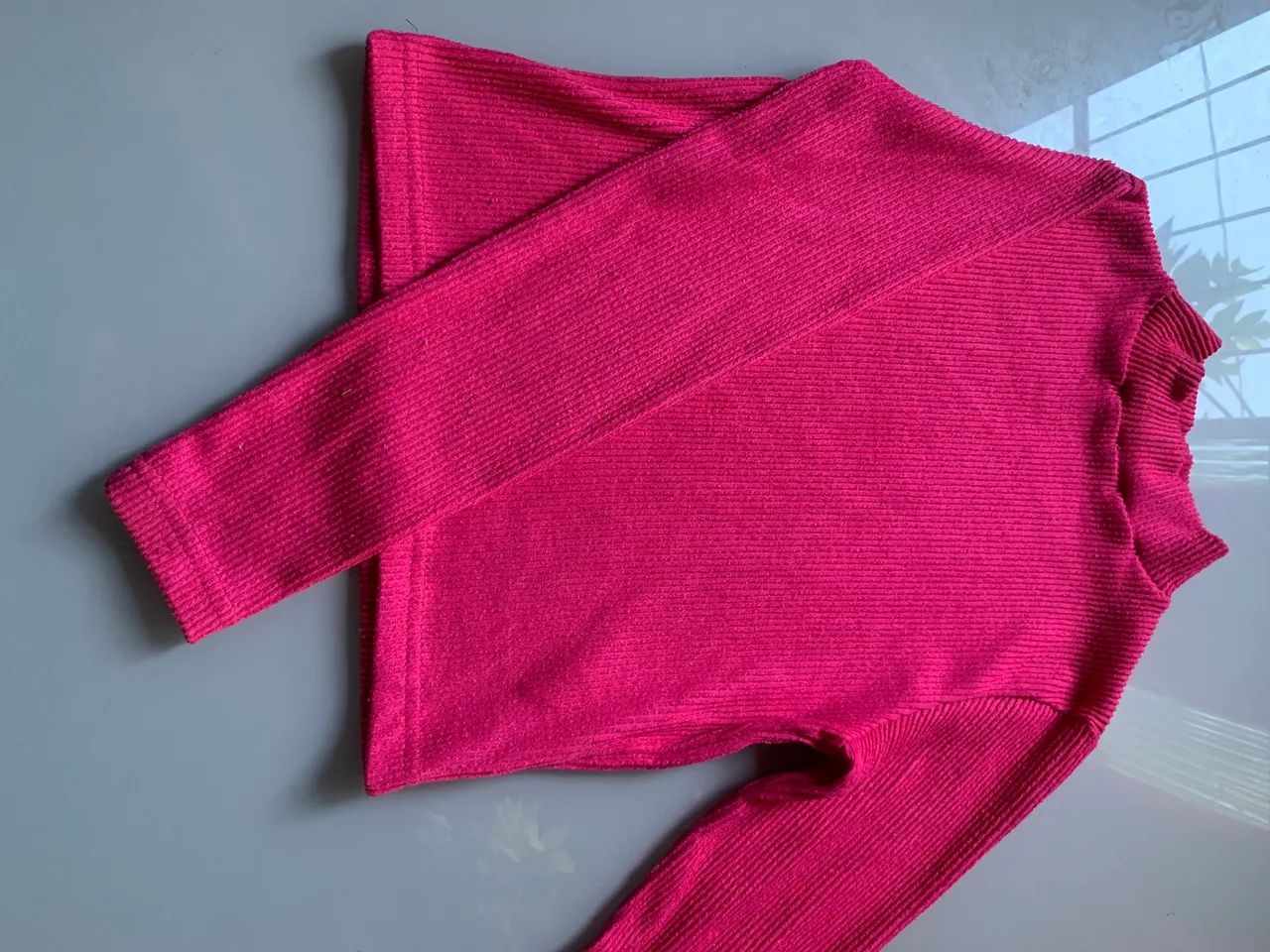 Blusa rosa de mangas longas  - Foto 2