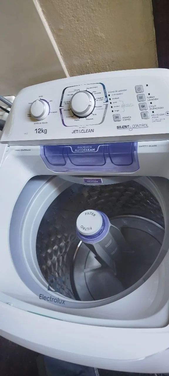 Máquina de lavar roupa 