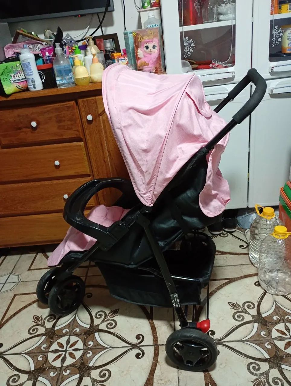 Carrinho bebê menina 