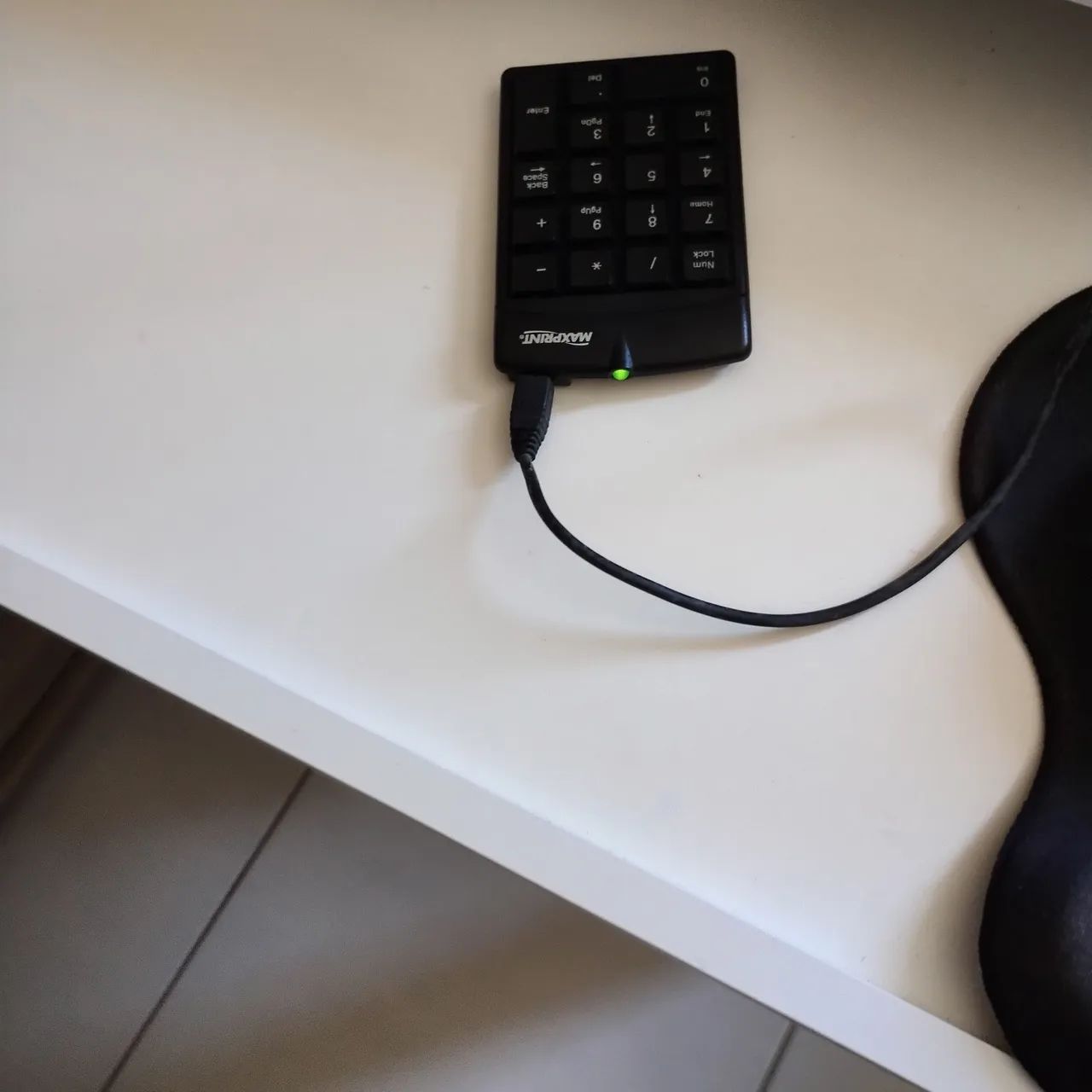 Teclado numérico Maxprint pra notebooks ou PCs com cabo Usb - Foto 2
