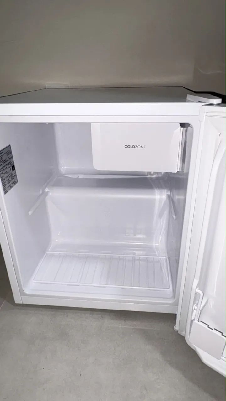 FRIGOBAR 47L EM50 ELETROLUX - Foto 2