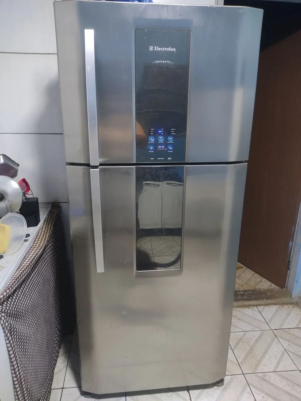 Geladeira INFINITY sem o gás, funciona tudo perfeitamente 