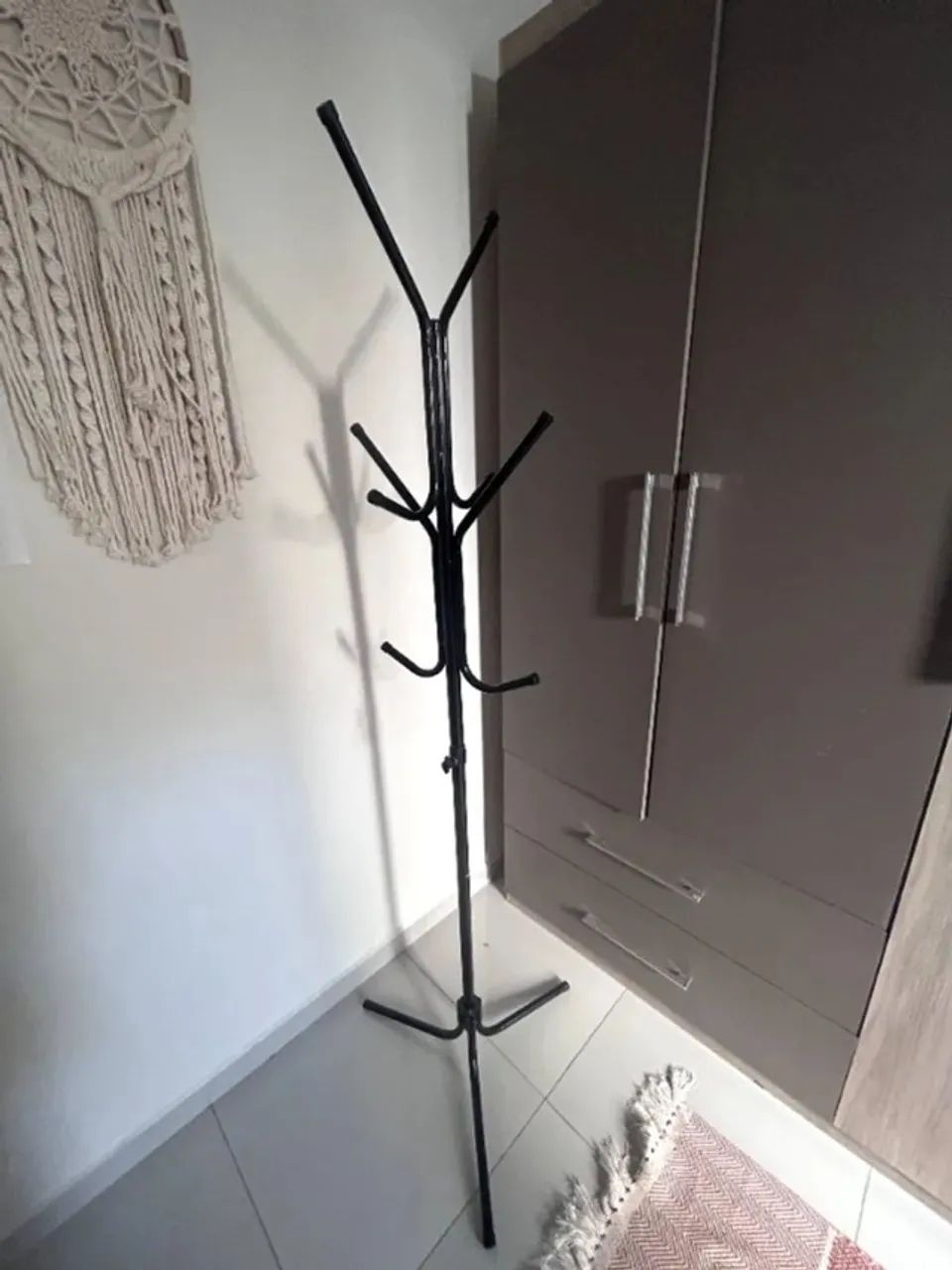 cabideiro com oito braços
