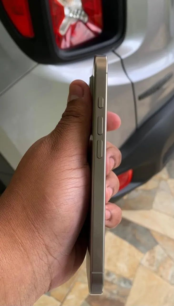 iPhone 16 pro - Titânio natural  - Foto 2