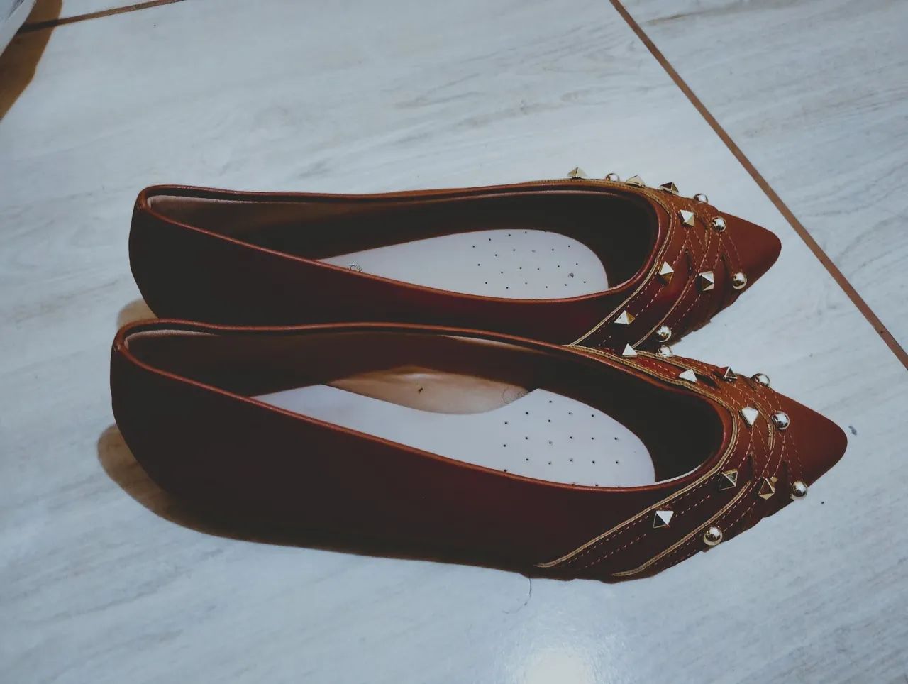 Vendo lindas sapatilhas  - Foto 4
